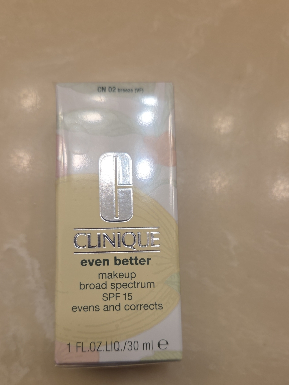 Clinique Even Better Makeup - Light Beige (CN 02 Breeze)